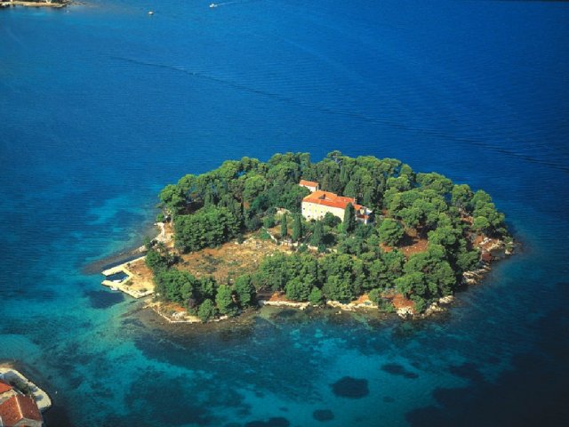 Ugljan-Preko - Villa Majer App. "Under the terrace" 3+2