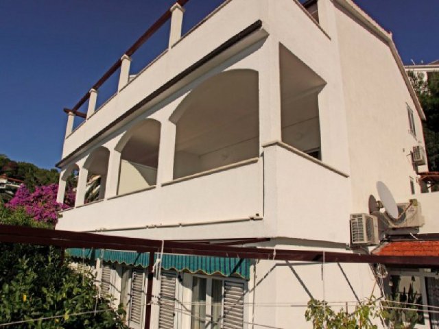 Hvar - Apartman Biba 1