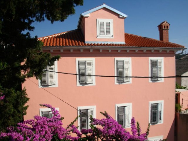 Mali Lošinj - Apartmani Vodarić LARA 2