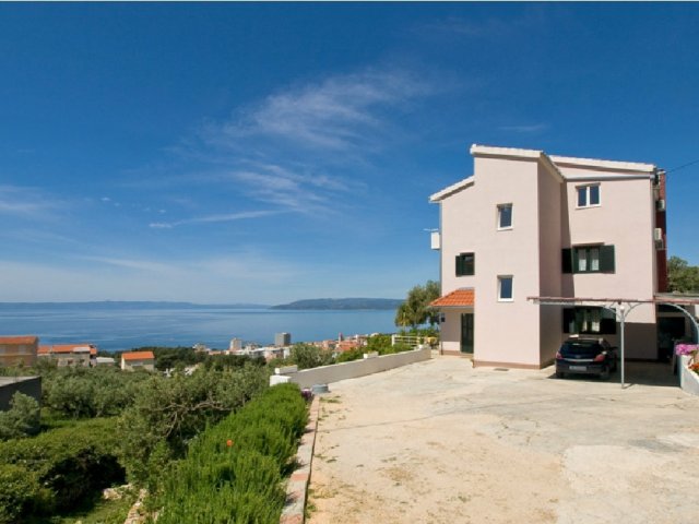 Makarska - Appartamento Villa Petra 6+3