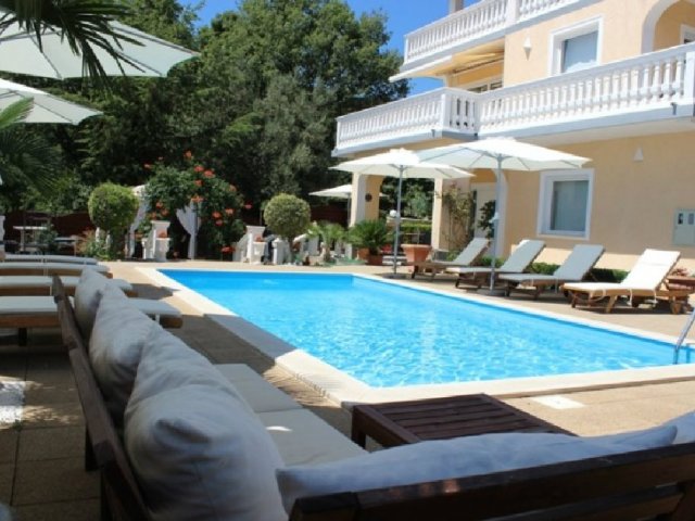 Icici - Villa Chiara – Appartamento „ZELENI“